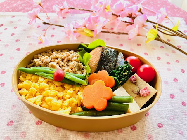 お花見弁当の料理講座がありました。